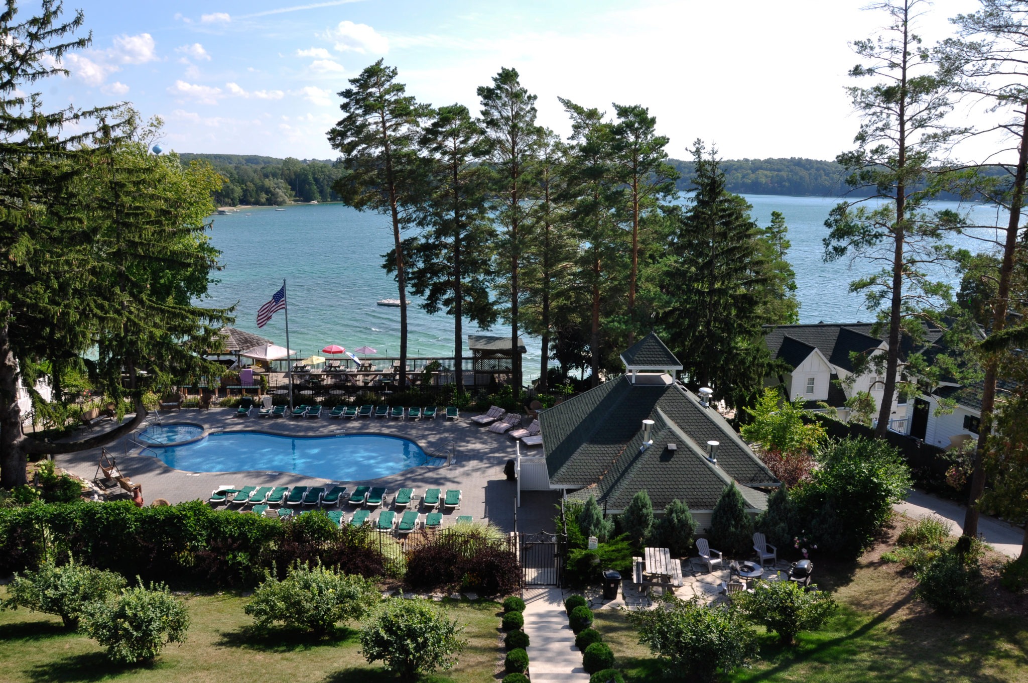 The Shore Club Wisconsin, Ascend Hotel Collection Elkhart Lake, WI